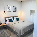 4-star Design Bubamara Apartament