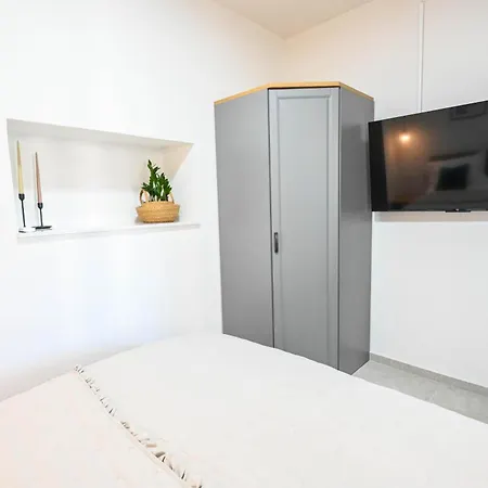 Appartement 4-star Design Bubamara *