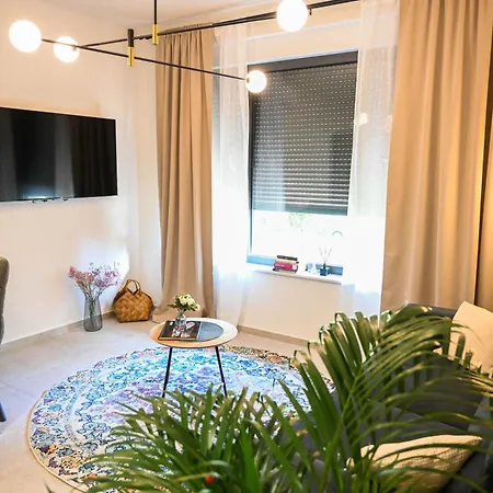 4-star Design Bubamara Апартаменты